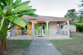 Village Bungalows Chez Honore