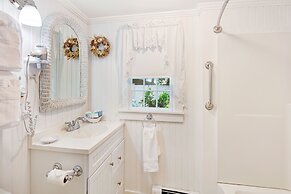 The Lightkeepers Inn