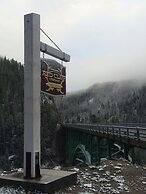 The Green Bridge Inn