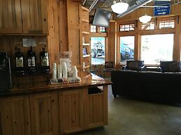 The Green Bridge Inn