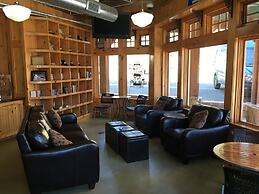 The Green Bridge Inn