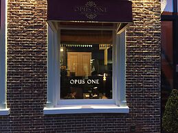Boutique Hotel Opus One