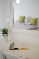 George & Irene Hotel