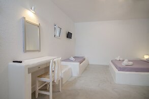 George & Irene Hotel