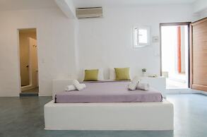 George & Irene Hotel