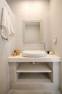 George & Irene Hotel