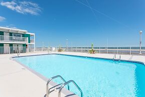 Fish Tales Boardwalk Inn