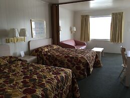 Fish Tales Boardwalk Inn