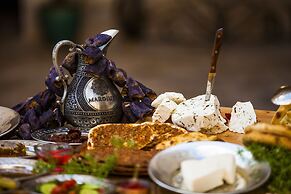 Mardius Tarihi Konak