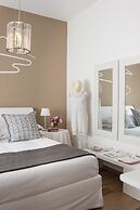 La Maison des Tout le Monde