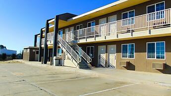 Corcoran Country Inn