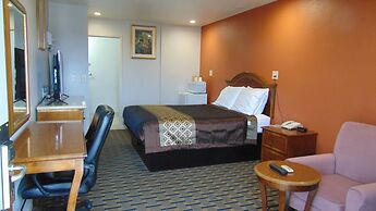 Corcoran Country Inn