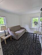 Perry's Motel and Cottages