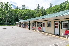 Perry's Motel and Cottages