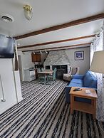 Perry's Motel and Cottages