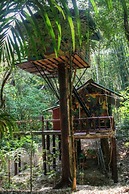 Khao Sok Tree House