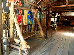 Khao Sok Tree House