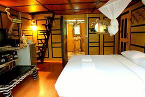 Khao Sok Tree House