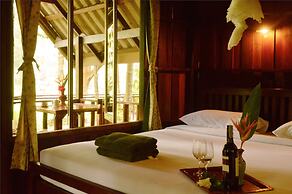 Khao Sok Riverside Cottage