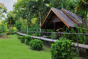 Khao Sok Riverside Cottage
