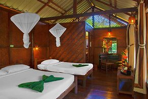 Khao Sok Riverside Cottage