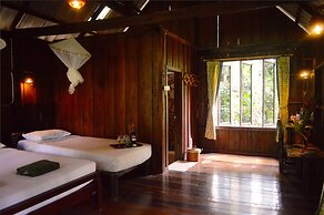 Khao Sok Riverside Cottage