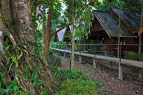 Khao Sok Riverside Cottage
