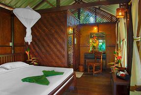 Khao Sok Riverside Cottage