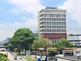 Aqueen Hotel Paya Lebar