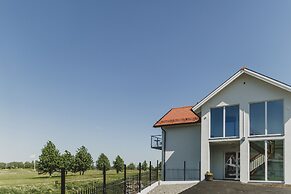 Lydinge Resort