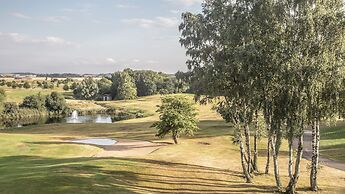 Lydinge Resort