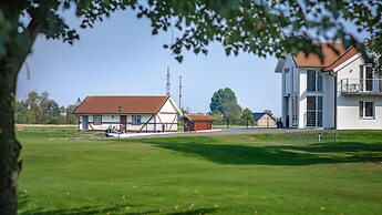 Lydinge Resort