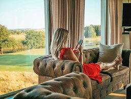 Lydinge Resort