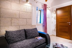 Split Oasis Apartments