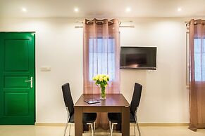 Split Oasis Apartments