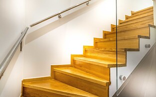 Split Oasis Apartments