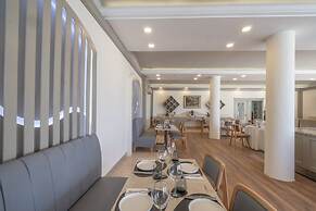 Elementa Boutique Hotel