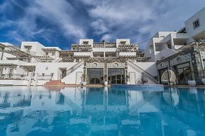 Elementa Boutique Hotel