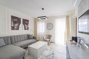 Elementa Boutique Hotel