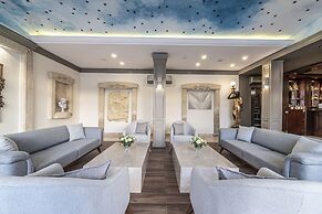 Elementa Boutique Hotel