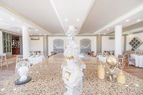 Elementa Boutique Hotel