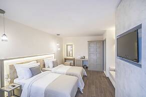 Elementa Boutique Hotel