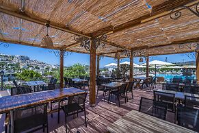 Elementa Boutique Hotel