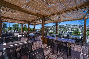 Elementa Boutique Hotel