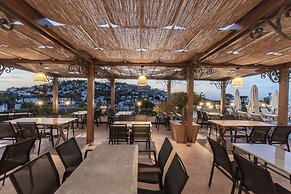 Elementa Boutique Hotel