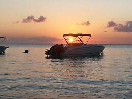 Krishangel Beach Apartment