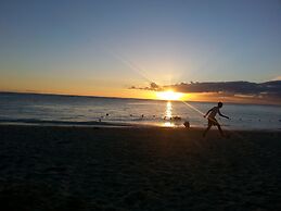 Sunset Beach Apartment