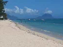 Sunset Beach Apartment