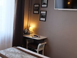 Hotel Aux Temps d'Em