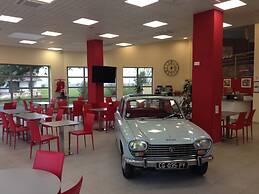 Brit Hotel Montargis